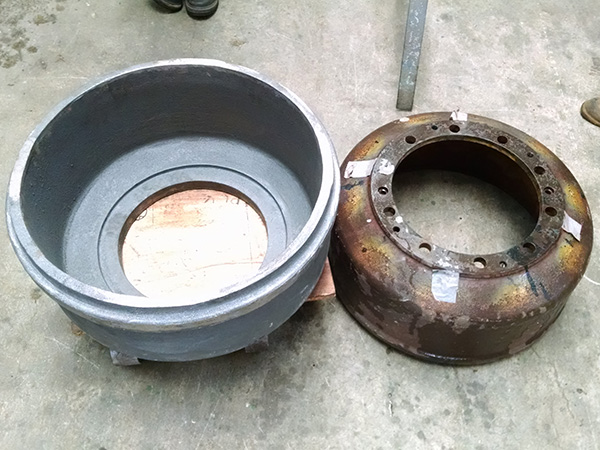 Fundicion en bronce y laton / bronce y laton fundido.